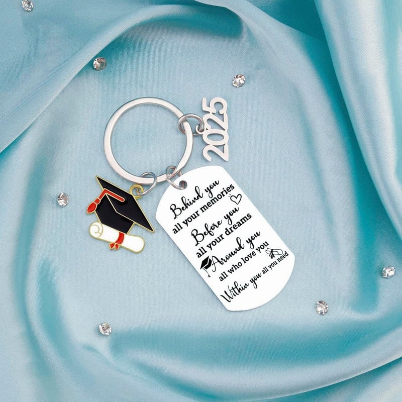 2025 Graduation Keychain Gift for Graduates