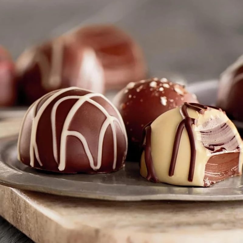 Assorted Chocolate Gift Box - Milk & Dark Handmade Treats