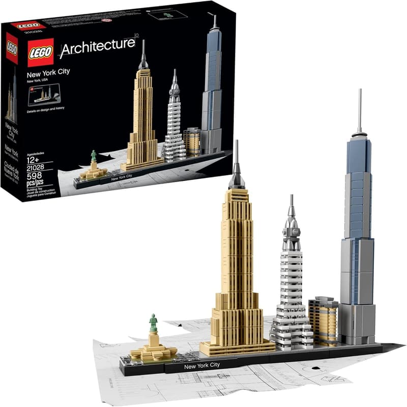 New York City Skyline LEGO Architecture Model Kit (598 Pieces)