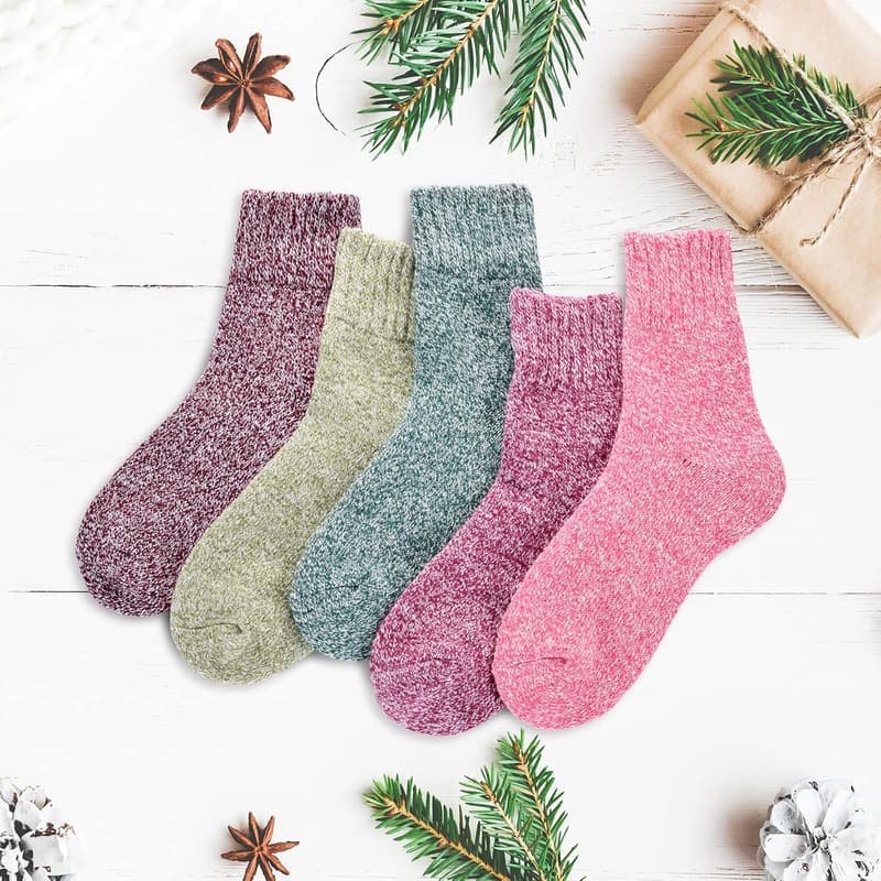 Cozy Wool Socks for Winter - Thick Knit Crew for Women & Men