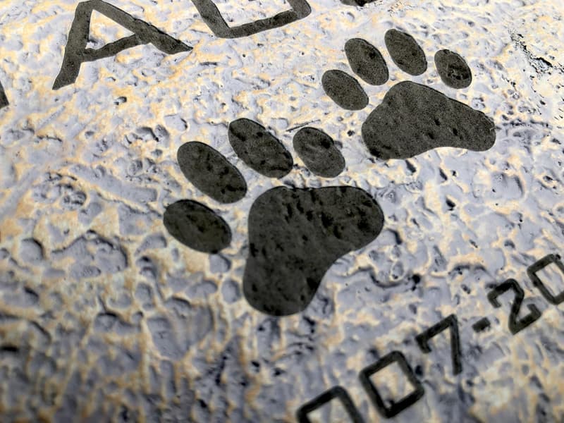 Pet Memorial Stone - Engraved Garden Marker for Dog Loss