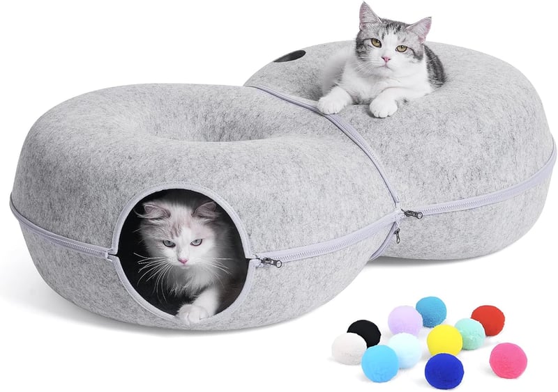 Large Cat Tunnel Bed with 12 Toy Balls for Indoor Cats