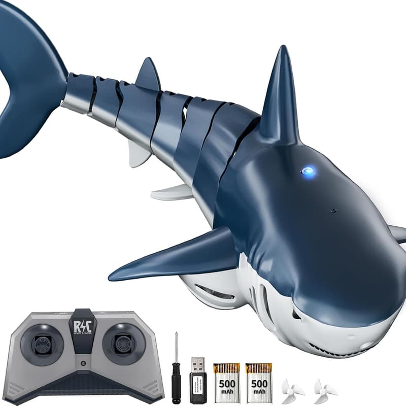Remote Control Shark Toy - 1:18 Scale with Light & Spray
