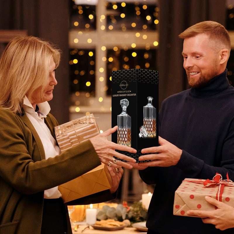 29oz Crystal Whiskey Decanter with Stopper - Gift Boxed
