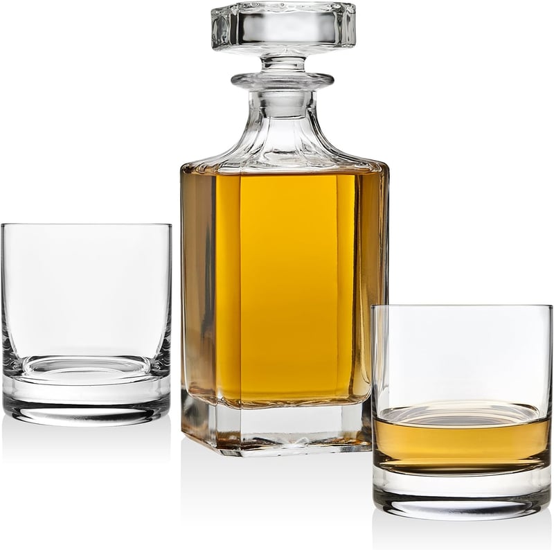 Whiskey Decanter Set with 2 Old Fashioned Glasses