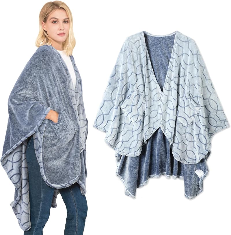 Reversible Ultra Soft Flannel Wearable Blanket with Pockets