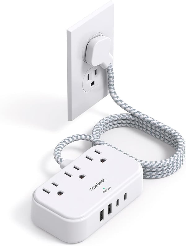 Cruise Essentials Power Strip with 5ft Cord and USB Ports