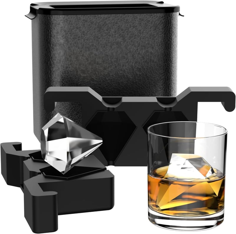 Large Diamond-Shaped Ice Cube Tray for Whiskey Cocktails