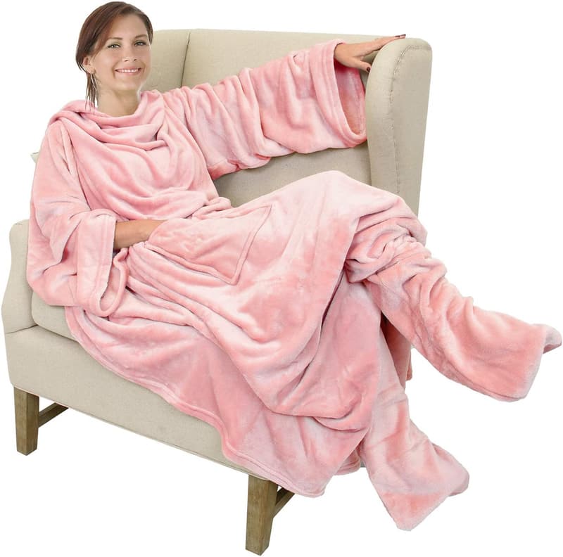 Wearable Fleece Blanket with Sleeves and Foot Pockets for Adults