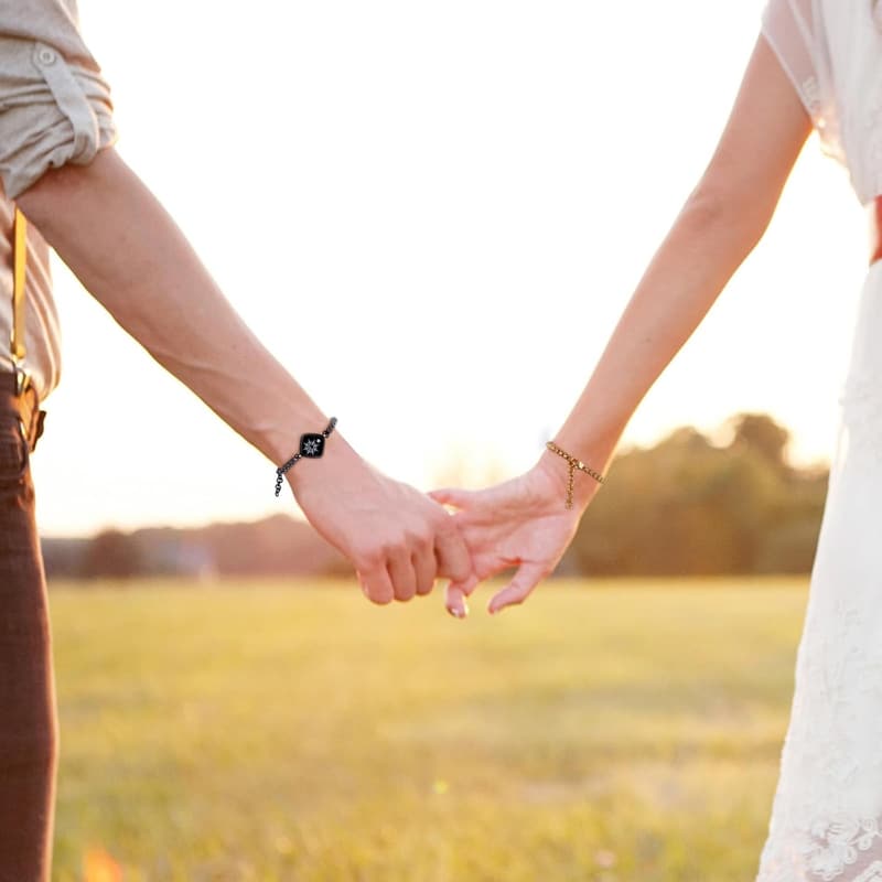 Long Distance Touch Bracelets for Couples - Vibration & Light Up
