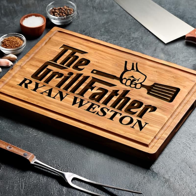 Custom BBQ Cutting Board - Personalized Grilling Gift for Dad