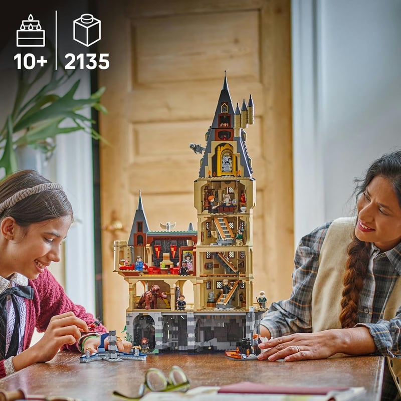 LEGO Harry Potter Hogwarts Castle Main Tower Building Set