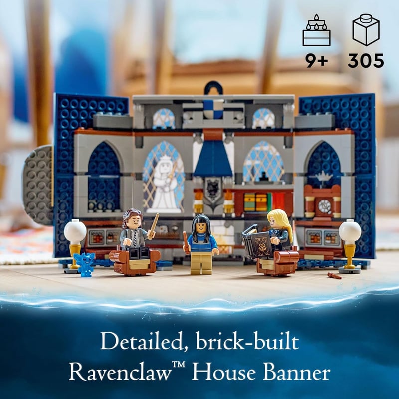 LEGO Harry Potter Ravenclaw House Banner Kit with Minifigure