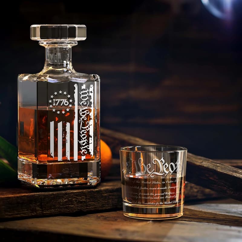 Personalized Whiskey Decanter Set for Men - Birthday Gift