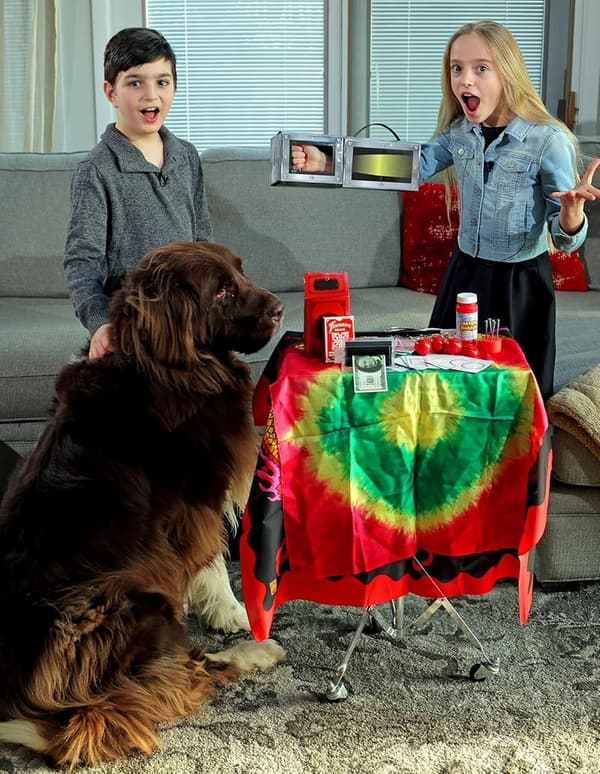 Magic Set for Kids - 200+ Tricks - Fantasma Deluxe Kit