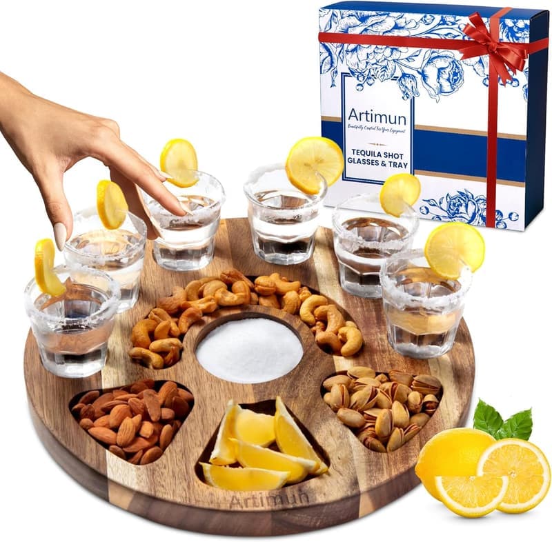 Elegant Wooden Tray with 6 Tequila Shot Glasses for Parties