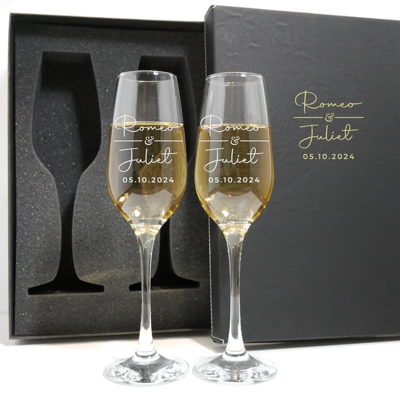 Personalized Wedding Champagne Flutes - Set of 2 for Couples