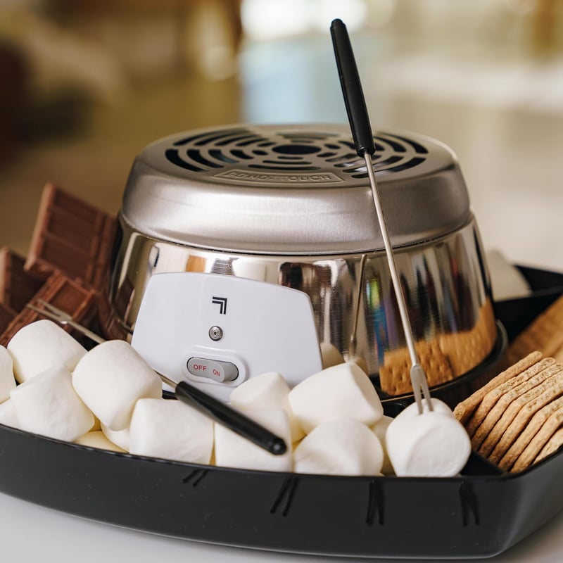 Indoor Electric S'mores Maker with Skewers & Tray for Family Fun