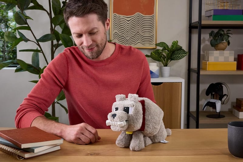Minecraft Dennis the Wolf Plush Toy with Feeding Action & Sound