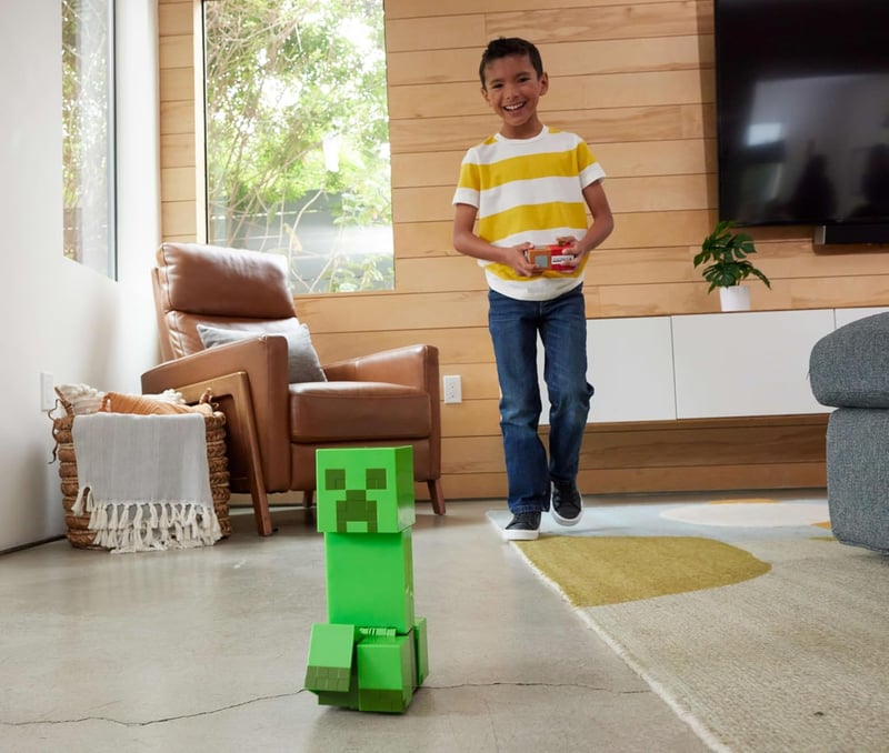 Minecraft Exploding RC Creeper Toy with Lights & Sounds