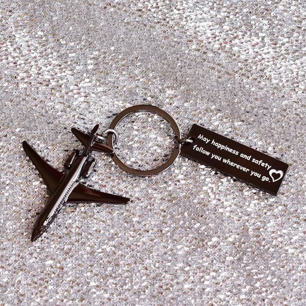 Retirement Airplane Keychain Gift for Friends & Coworkers