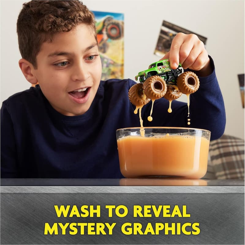 Mystery Mudders 2-Pack Monster Trucks for Kids 3+