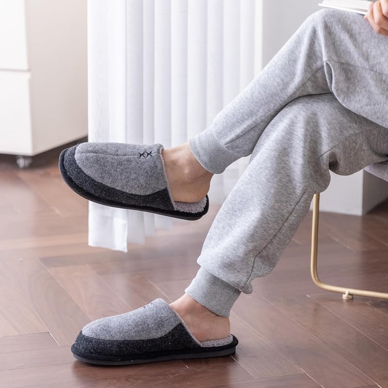 Cozy Two-Tone Memory Foam Slippers for Men