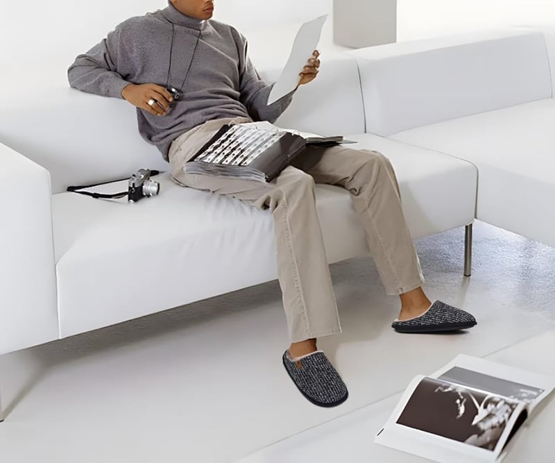 Cozy Memory Foam Scuff Slippers for Men with Arch Support