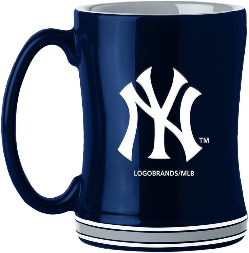 New York Yankees 15 oz Sculpted Coffee Mug