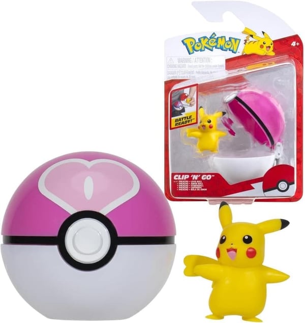 Pokémon Clip ‘N’ Go Pikachu with Love Ball Accessory