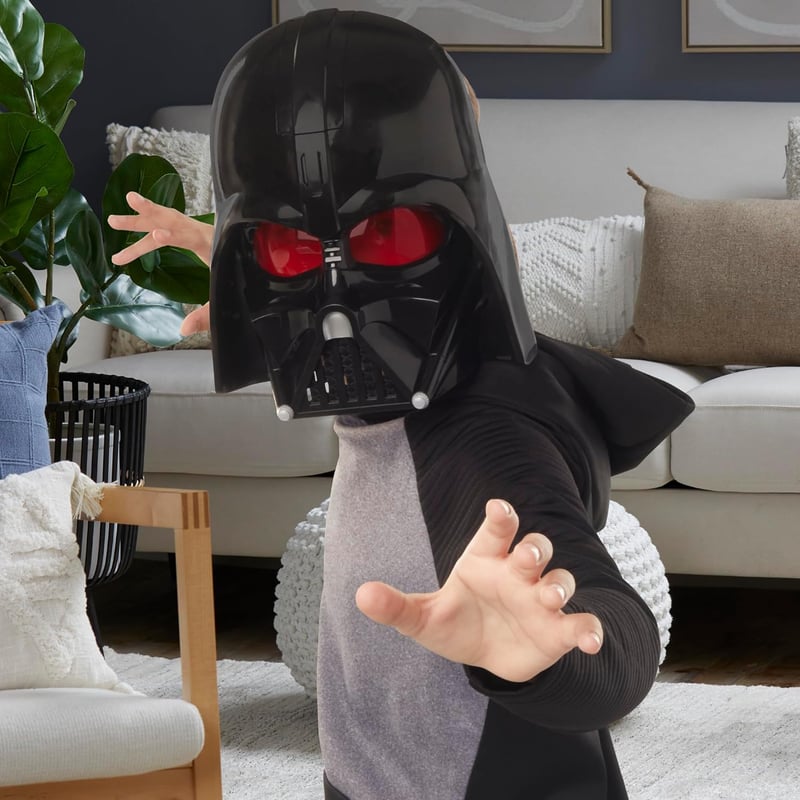 Star Wars Darth Vader Electronic Mask for Kids, Ages 5+