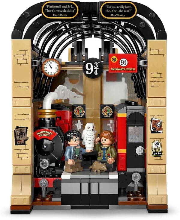 Hogwarts Express LEGO Book Nook DIY Kit for Kids 10+