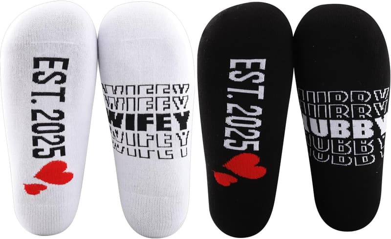 Newlywed Couples Socks Set - Hubby & Wifey Gift
