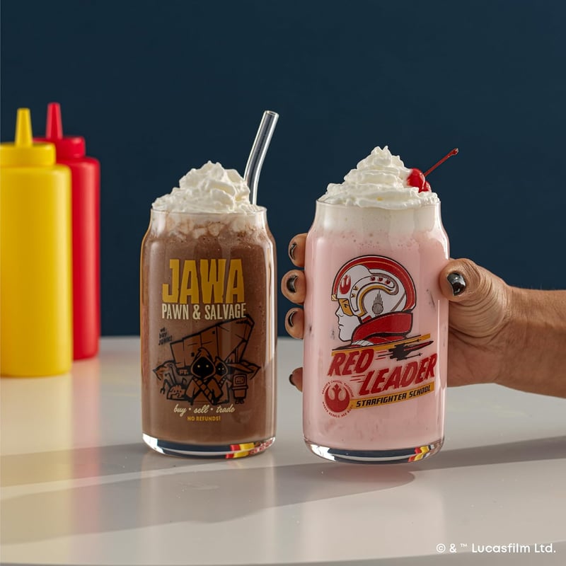 Star Wars Retro Drinkware Set - 6 Vintage Tumblers with Straws