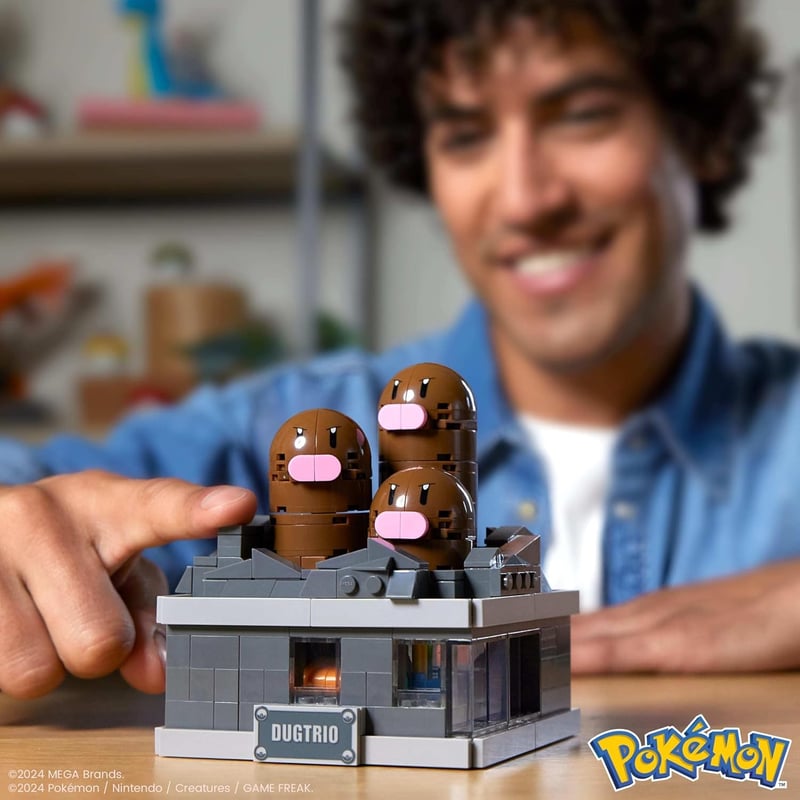 Pokémon Dugtrio Motion Building Set - 350 Pieces for Collectors