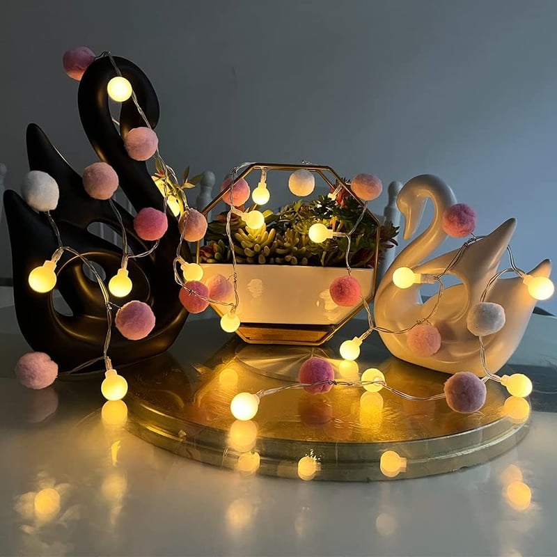 20 LED Battery-Operated Pom Pom Fairy Lights for Home Decor