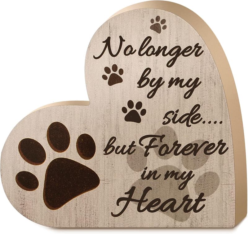 Pet Memorial Heart Ornament - Wooden Keepsake for Dog/Cat Remembrance