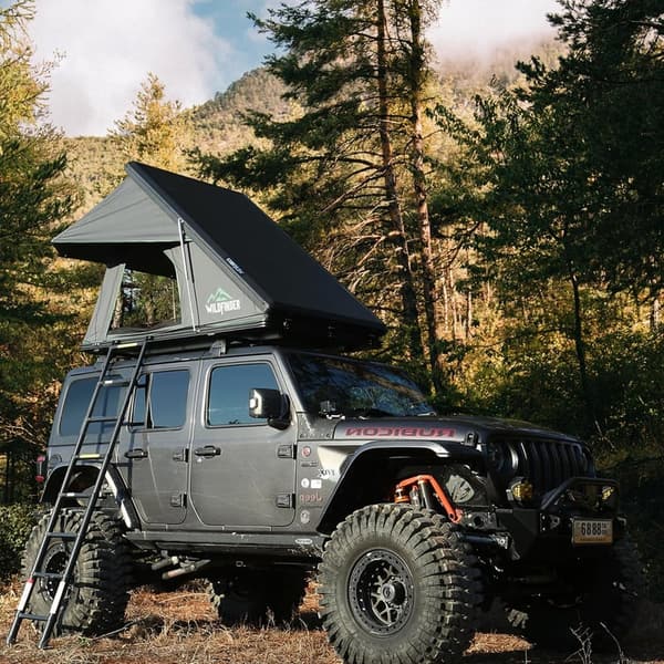 Hard Shell Rooftop Tent for 2-3 People - Gray, SUV/Truck Compatible