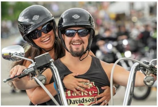Harley-Davidson Women's Classic Cat Eye Metal Sunglasses