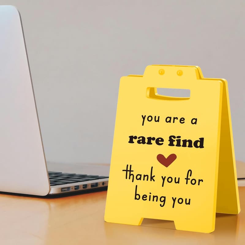 Desk Sign: 