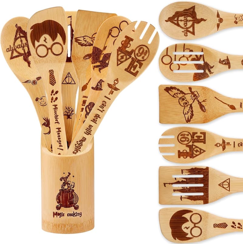 7-Piece Wooden Cooking Utensils Set for Women - Perfect for Weddings & Housewarming