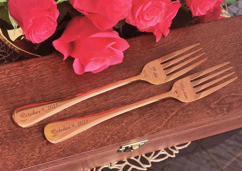 Personalized Silverware Set for Bride & Groom Wedding Gift