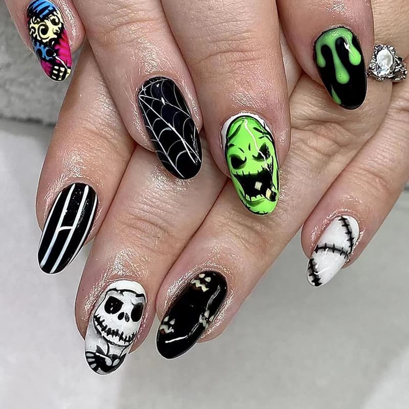 Halloween Press-On Nails - 24 Pcs Almond Acrylic Set