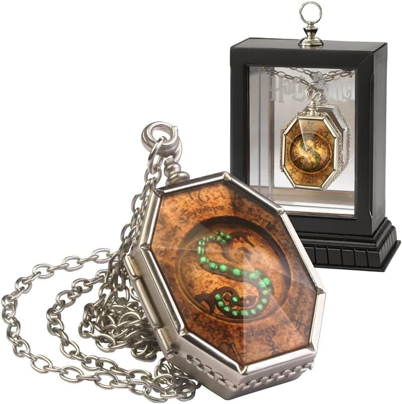 Horcrux Locket by The Noble Collection
