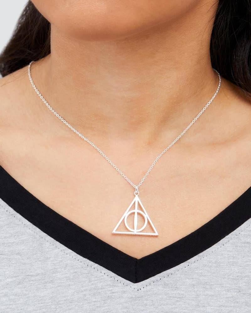 Harry Potter Women's Deathly Hallows Necklace - 18-Inch Chain