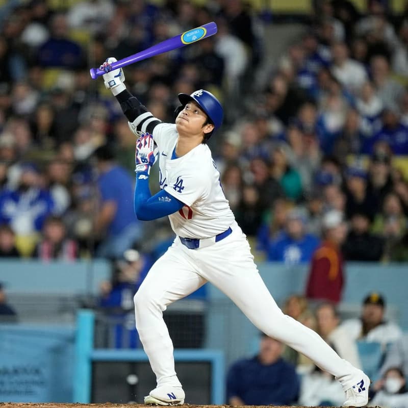 Classic Wooden Baseball Bat for Training and Practice