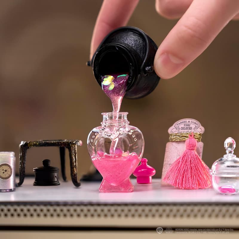 Harry Potter Mini Potion Collectibles - DIY Resin Set 8+