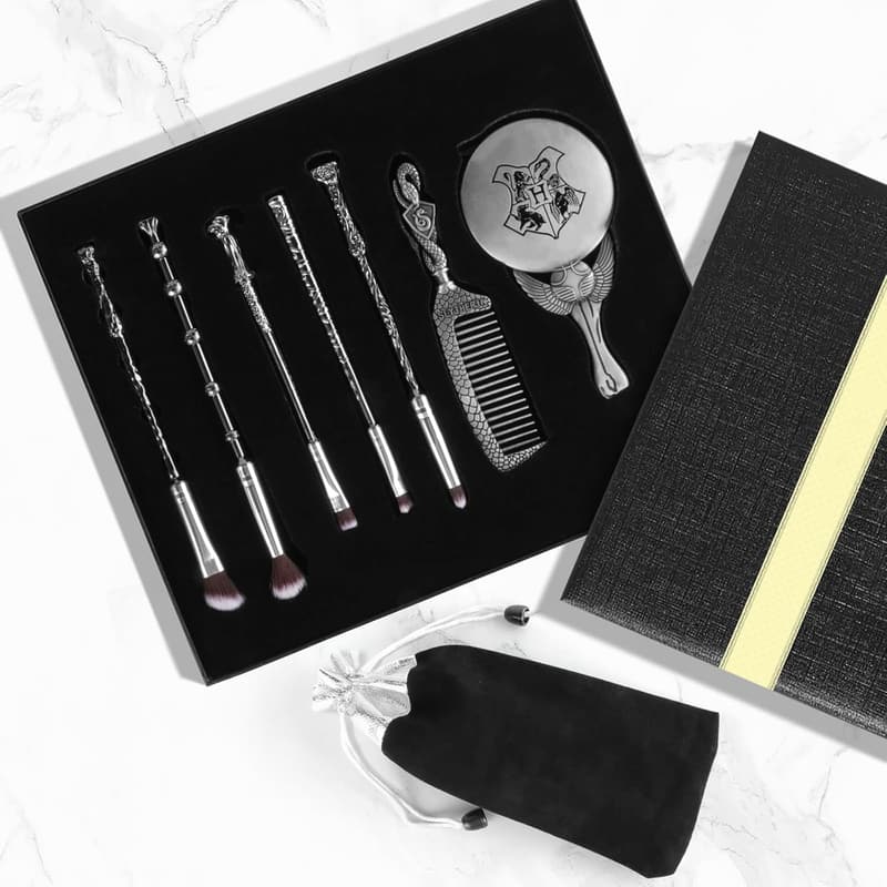 Potter Makeup Brushes Set with Mirror & Comb for Women