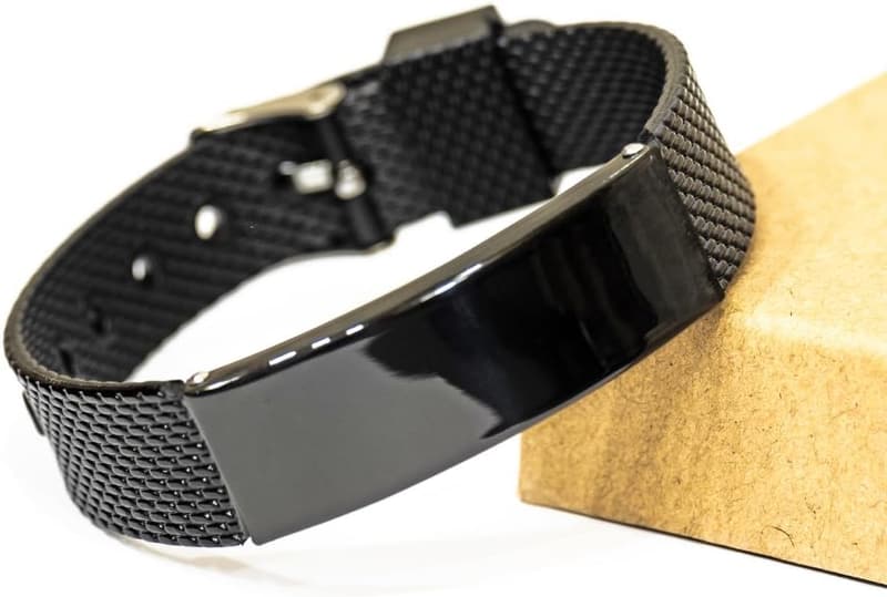 Graduation Gift: Aerospace Engineer Black Shark Mesh Bracelet