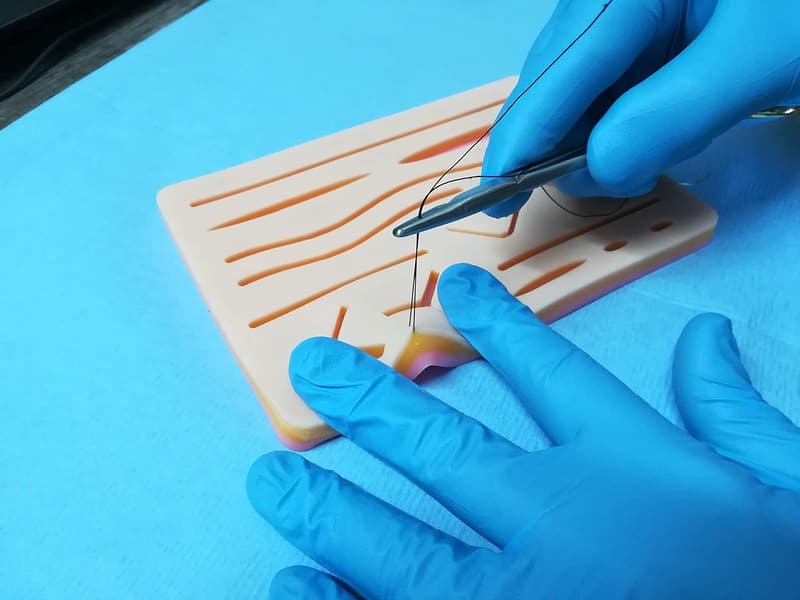 Silicone Suturing Practice Kit with Suturing Pad